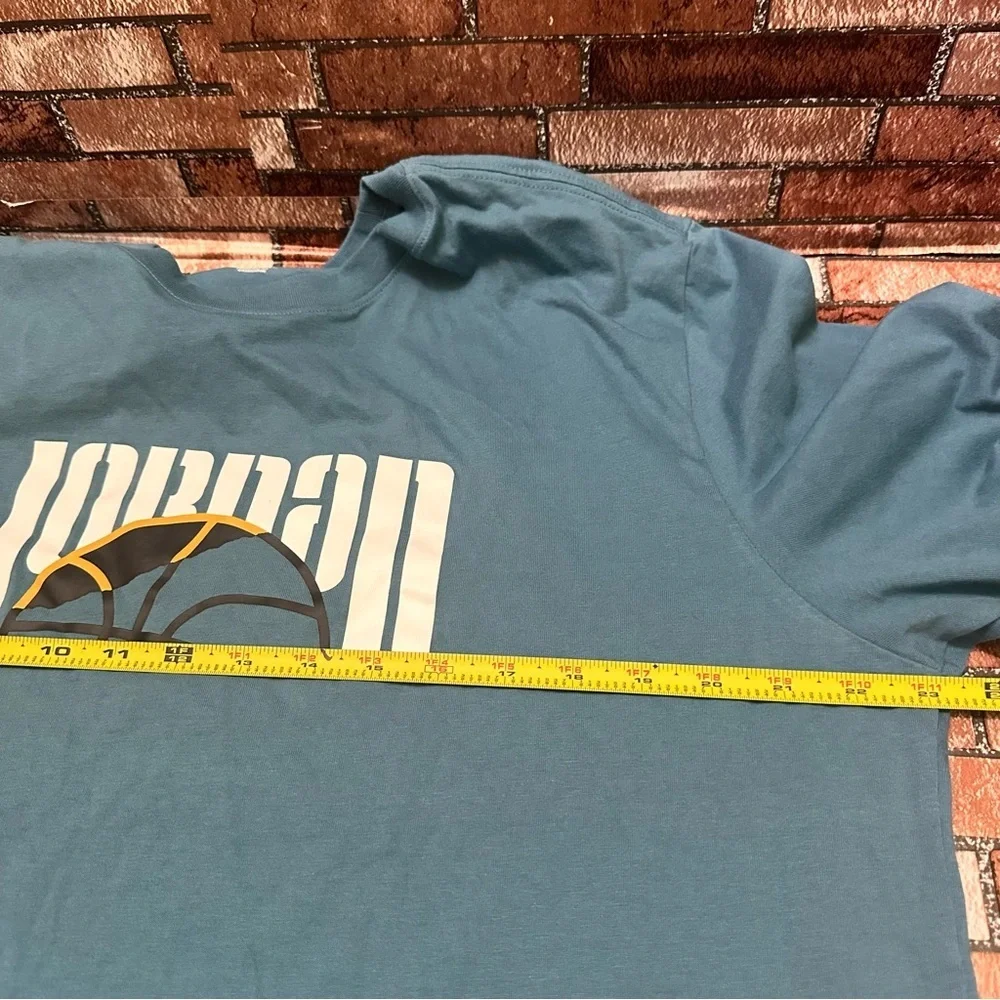 Jordan Teal Long Sleeve Shirt size XL